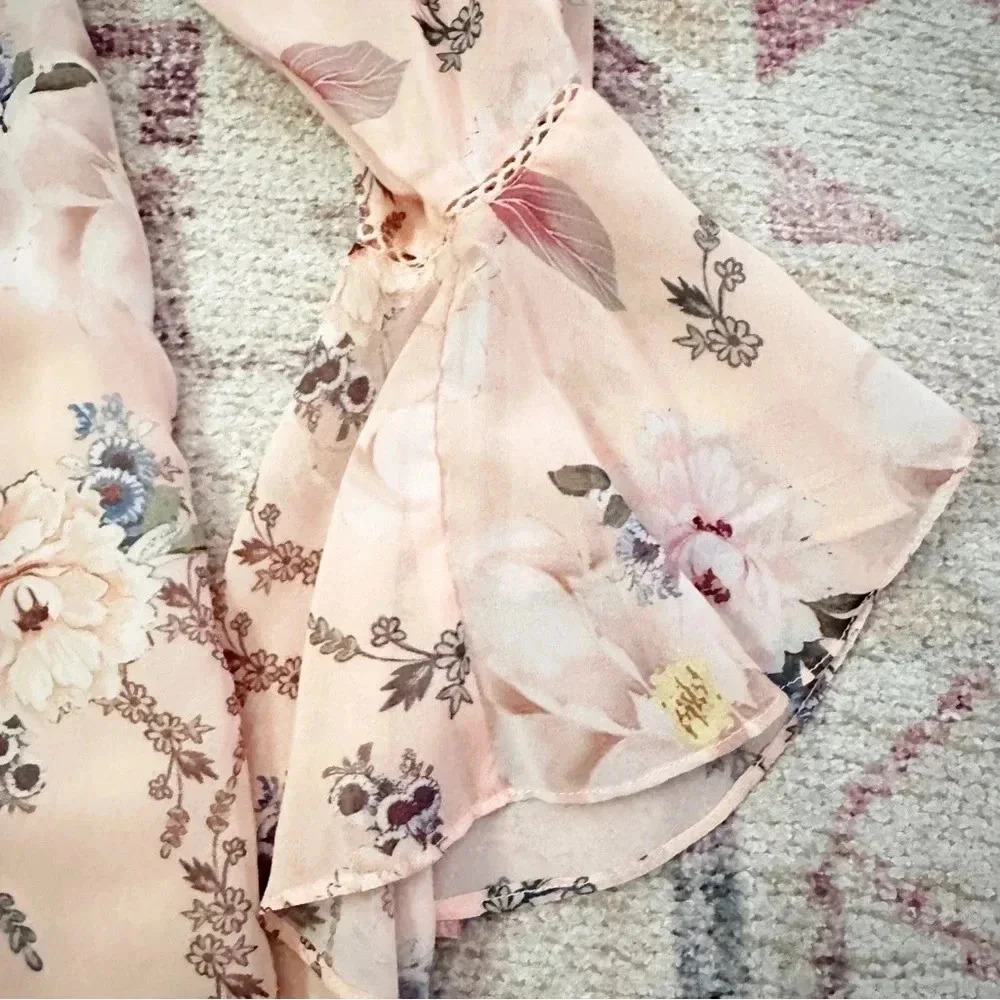 V Cristina• Peach Flowy Long Sleeve Dress Size M - Picture 16 of 16